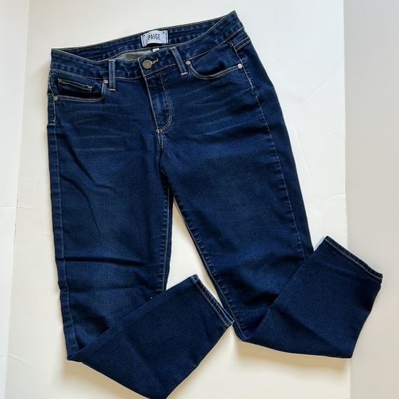 PAIGE Verdugo Crop Baker Jean Medium Wash Distressed Sz 30 - Picture 8 of 13